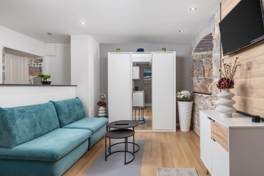 Apartman Barocco Laurana Esterno foto