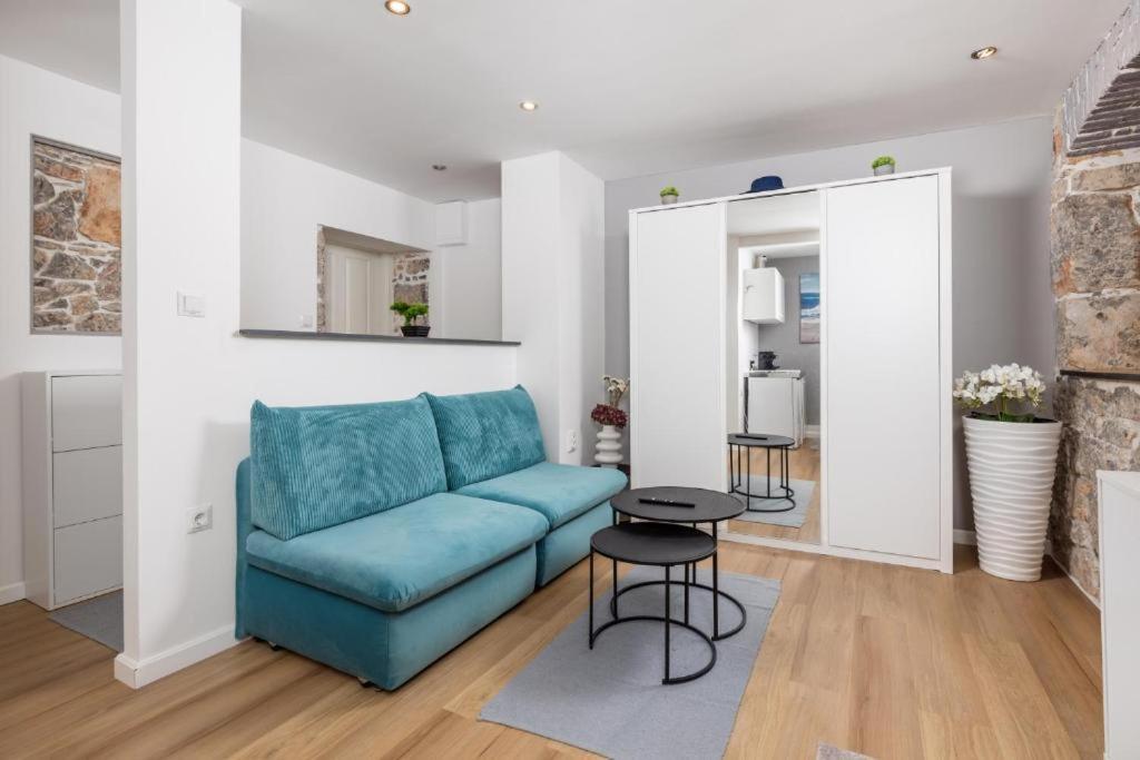 Apartman Barocco Laurana Esterno foto
