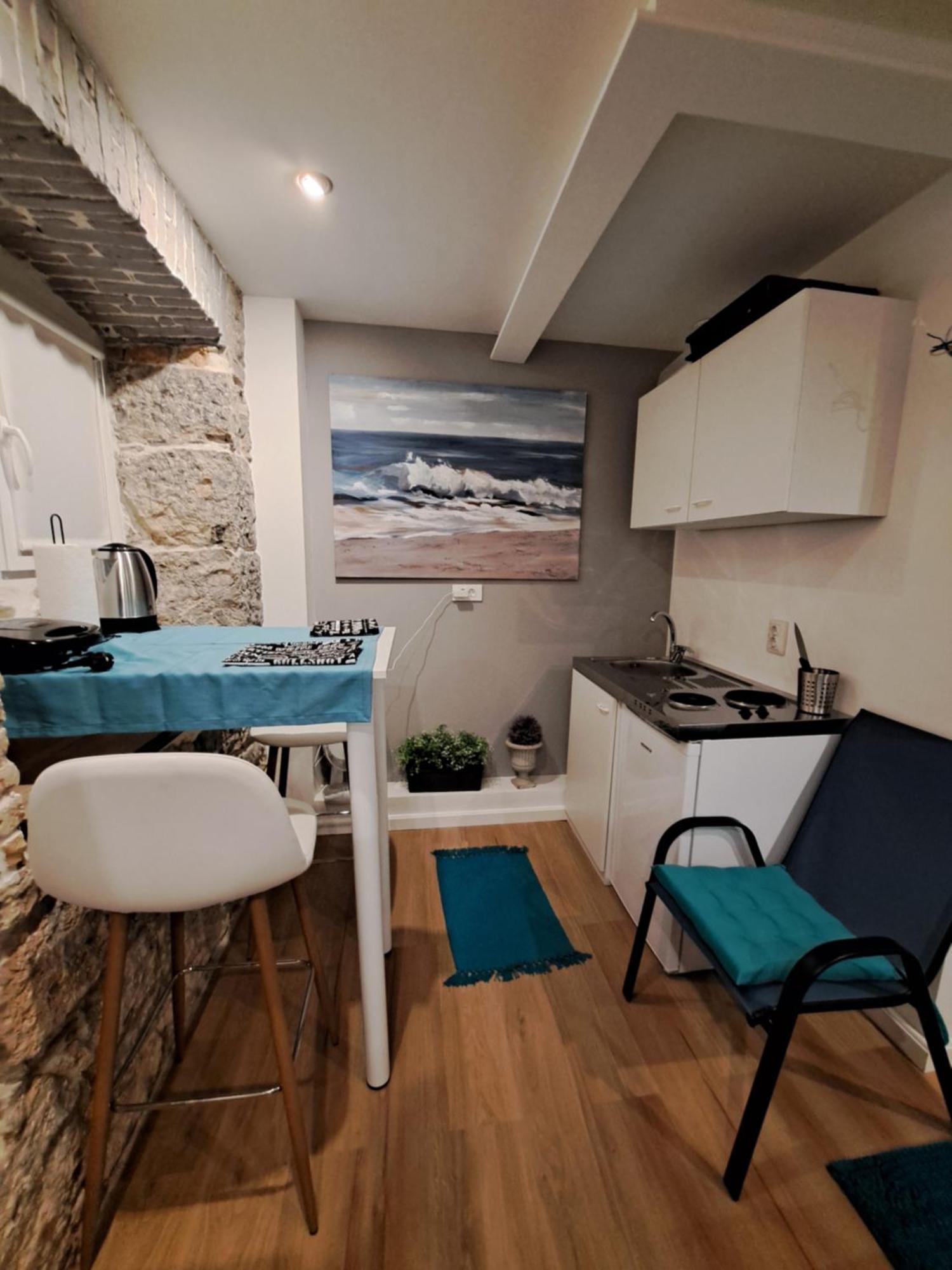 Apartman Barocco Laurana Esterno foto